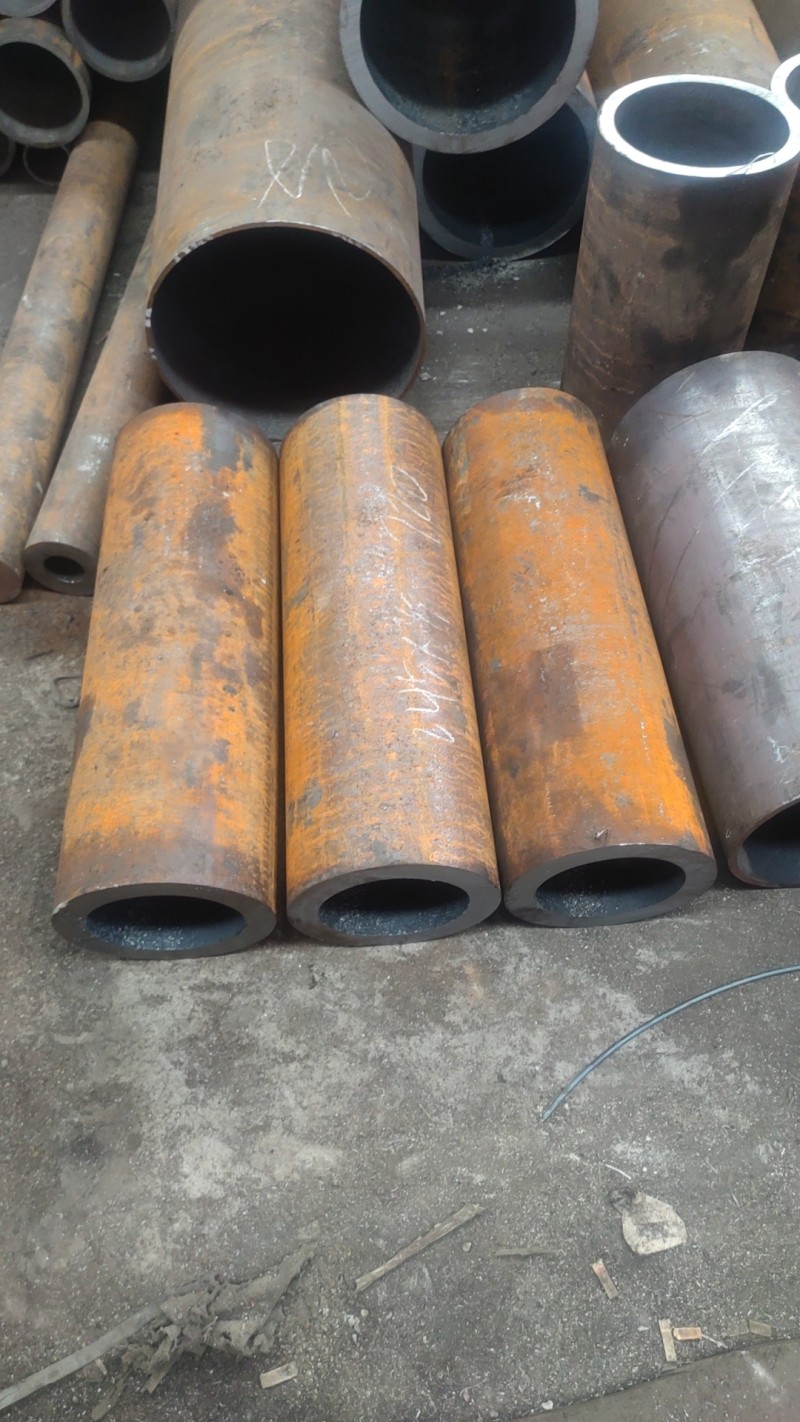 黎城黎城黎城20CrMo无缝钢管切割